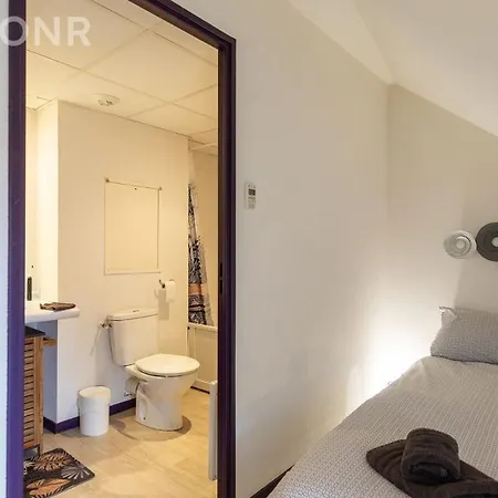 Grand 4 Personnes Bien Placé Gare , Sanctuaire ,centre Appartamento *