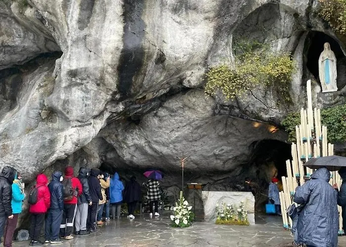 Lägenhet Grand 4 Personnes Bien Place Gare , Sanctuaire ,centre